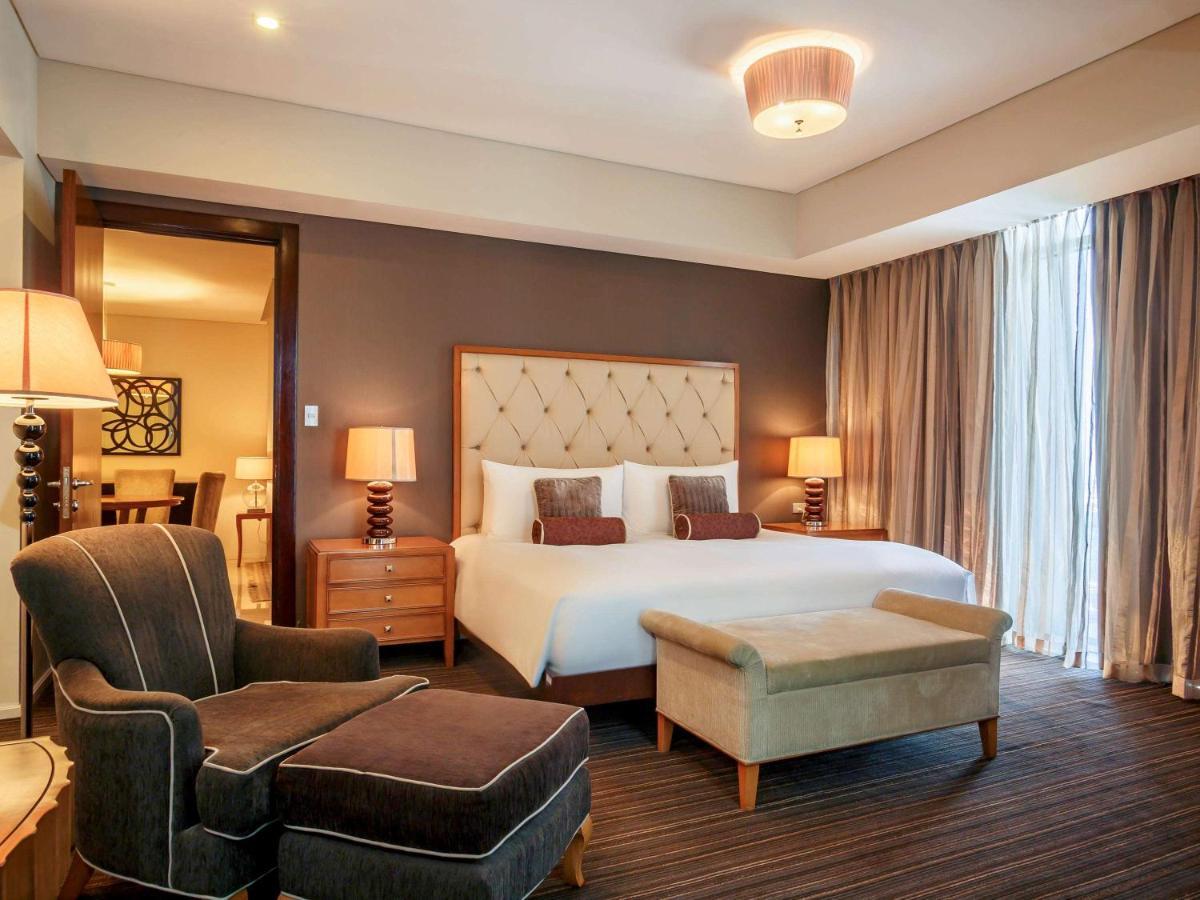 Joy Nostalg Hotel And Suites Manila Managed By The Ascott Limited Pasig City Exteriör bild