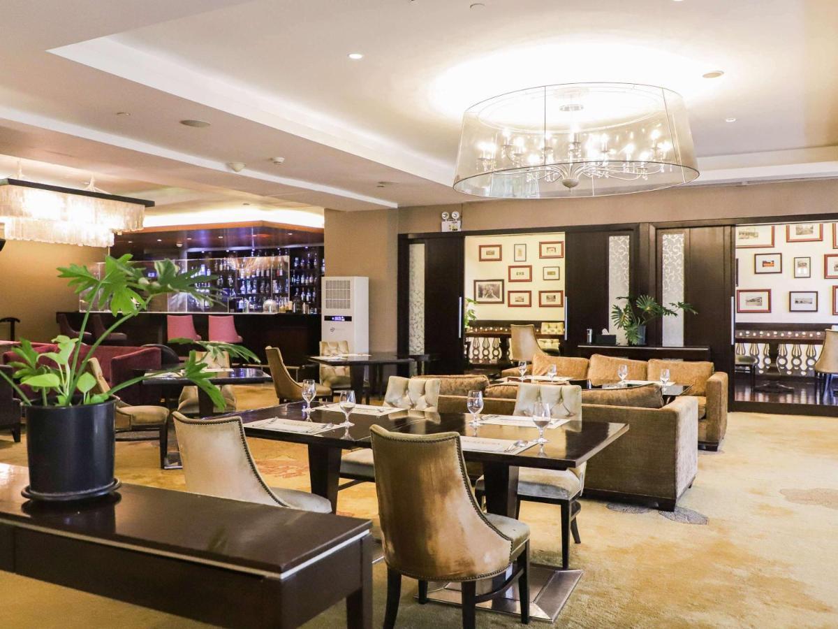 Joy Nostalg Hotel And Suites Manila Managed By The Ascott Limited Pasig City Exteriör bild