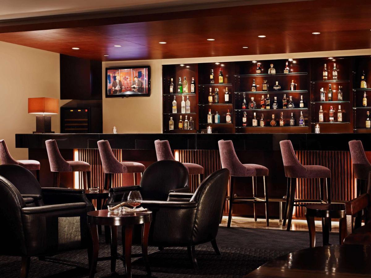 Joy Nostalg Hotel And Suites Manila Managed By The Ascott Limited Pasig City Exteriör bild