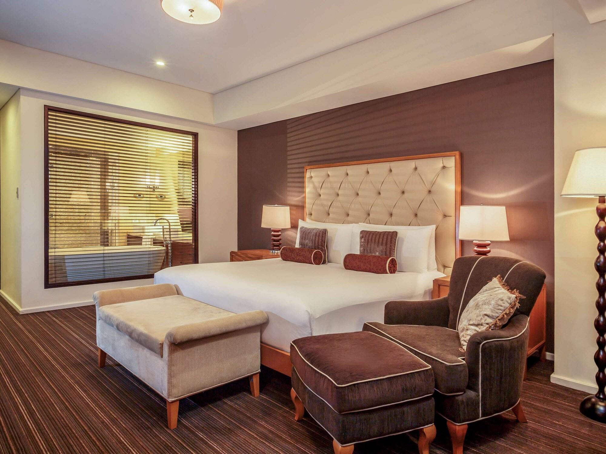 Joy Nostalg Hotel And Suites Manila Managed By The Ascott Limited Pasig City Exteriör bild